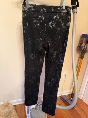 Chico's So Slimming Brigitte Slim Leg Pull On Ankle Pant, Chicos 0T /Regular 4T